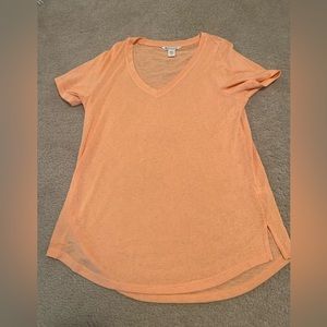 Athleta T